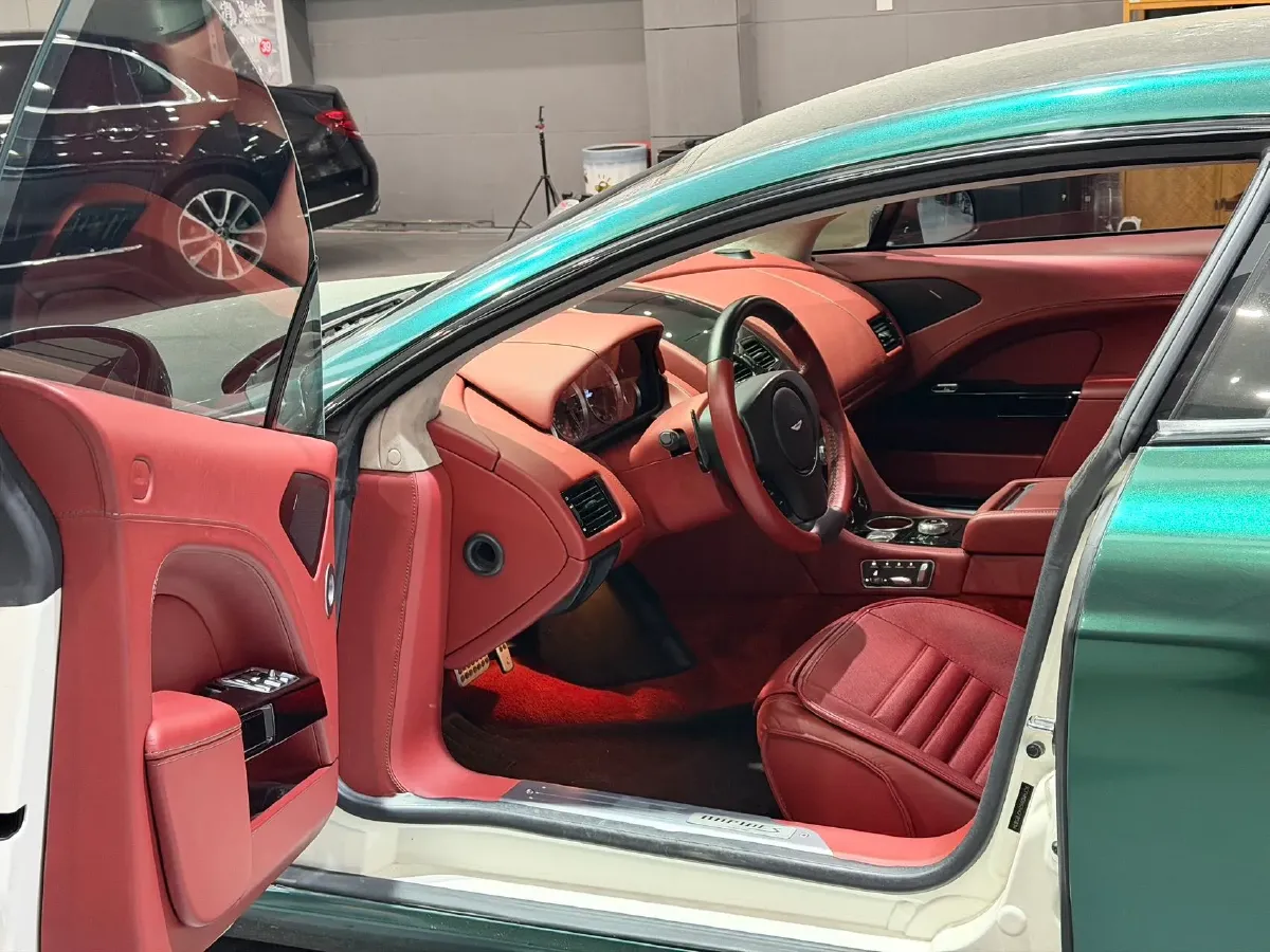 2017 Aston Martin Rapide 6.0L 560HP V12 8AT,autocango,china used car exporter,china ev exporter,chinese used car exporter,chinese used ev exporter