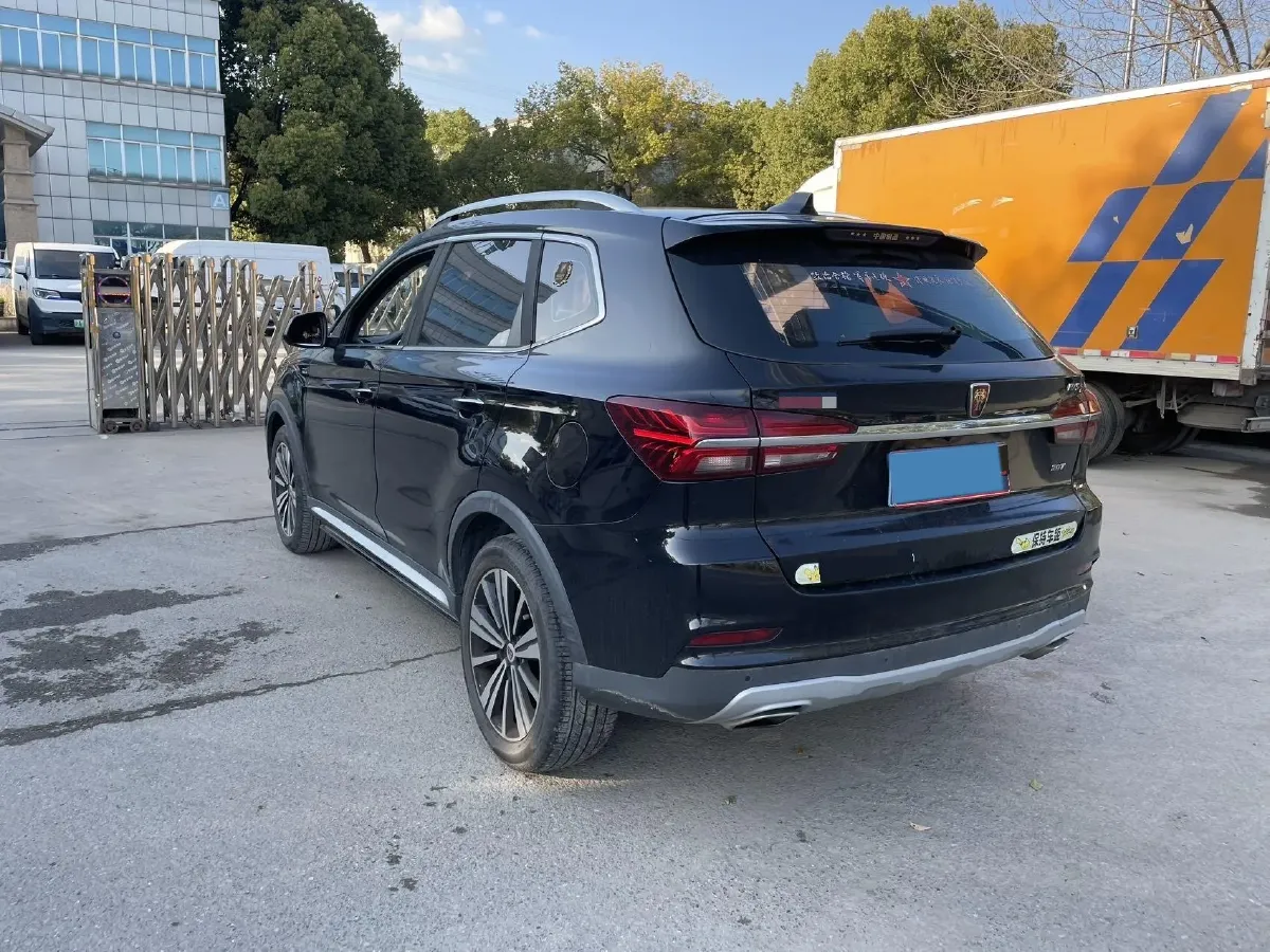 2019 Roewe i6 1.5T 169HP L4 7DCT,autocango,china used car exporter,china ev exporter,chinese used car exporter,chinese used ev exporter