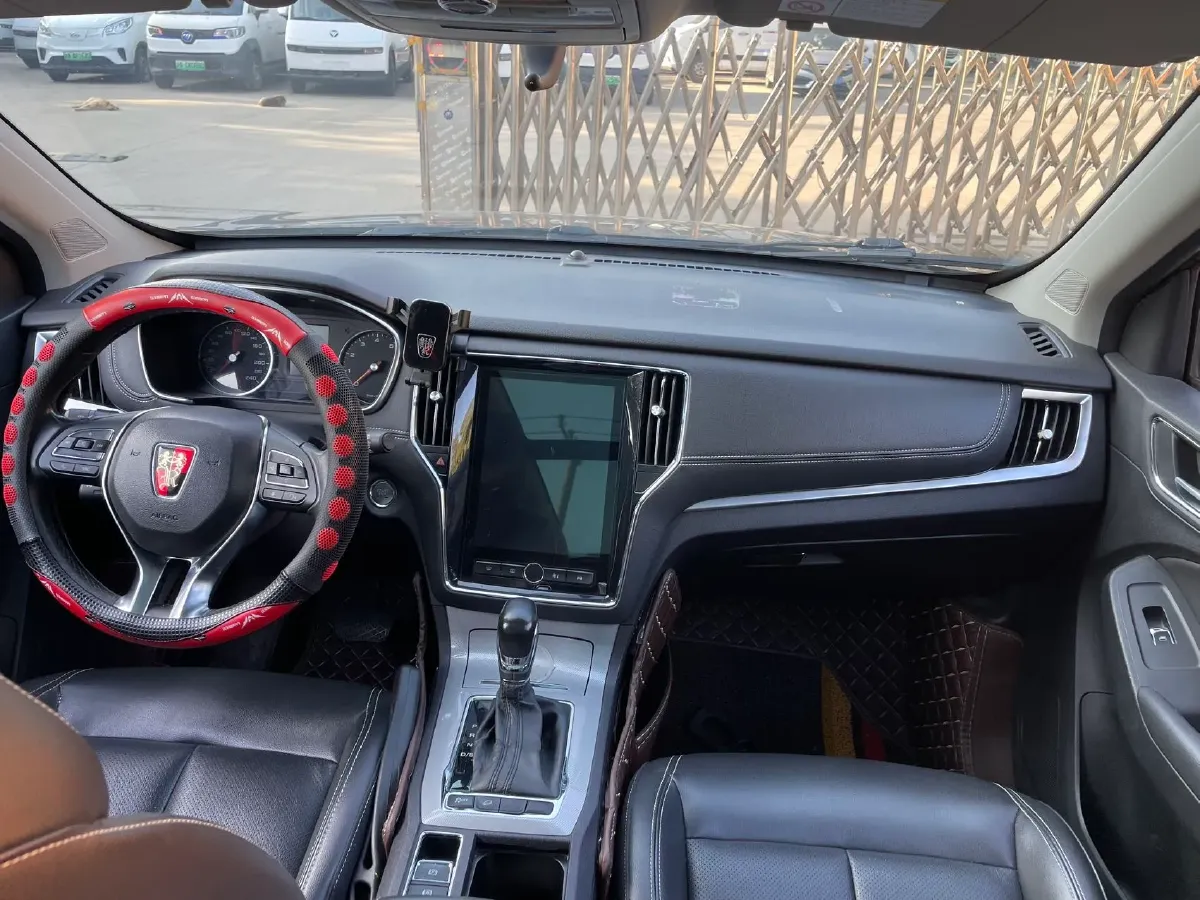 2019 Roewe i6 1.5T 169HP L4 7DCT,autocango,china used car exporter,china ev exporter,chinese used car exporter,chinese used ev exporter