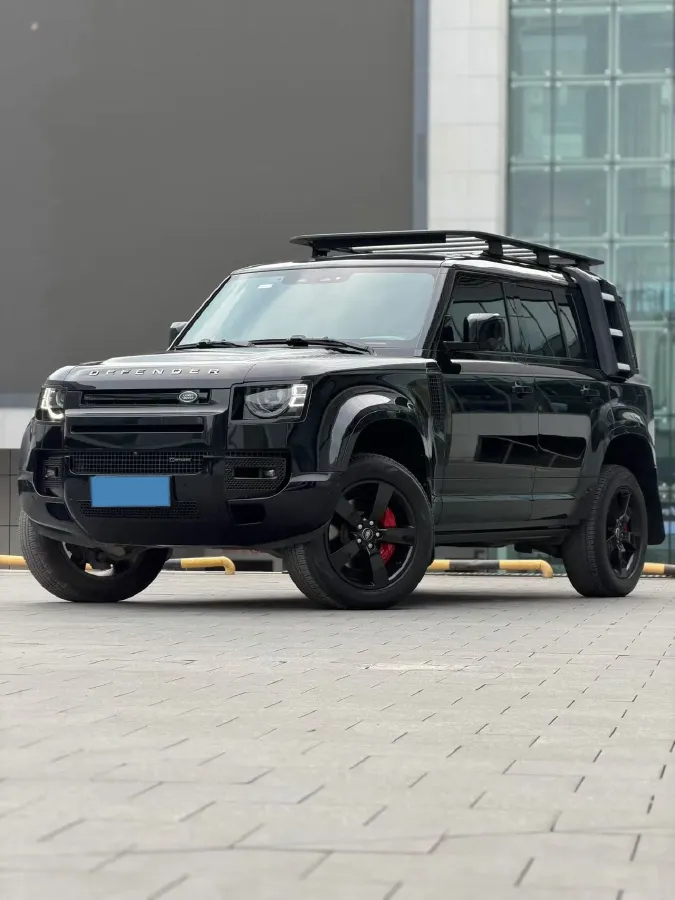 2022 Land Rover Defender 3.0T 400HP L6 8AT,autocango,china used car exporter,china ev exporter,chinese used car exporter,chinese used ev exporter