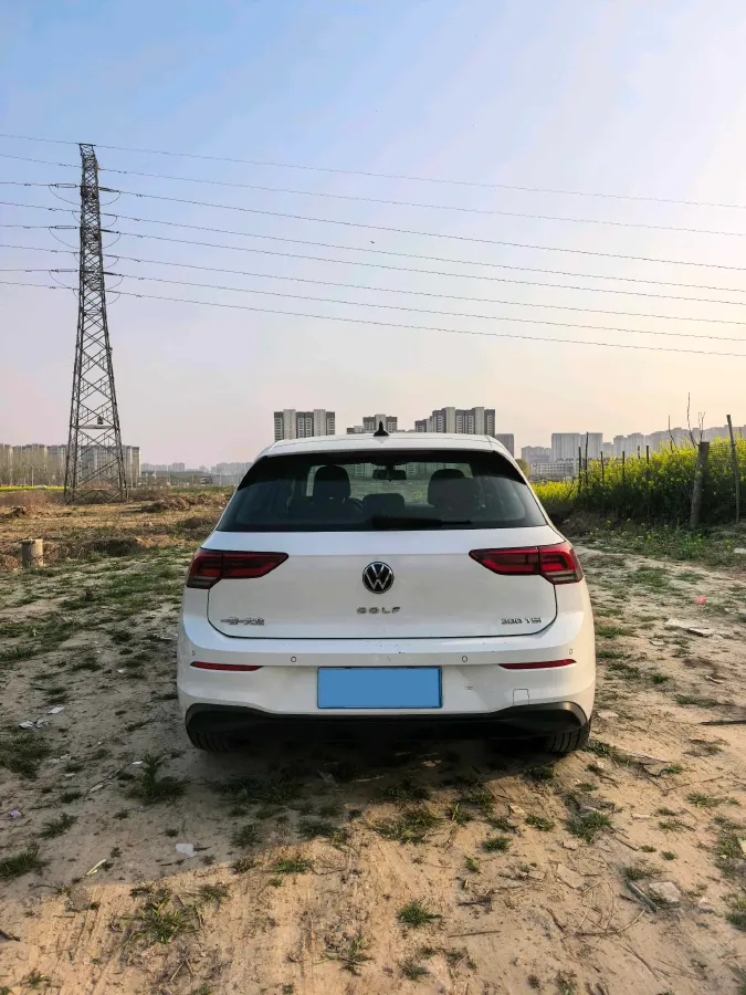 2021 Volkswagen Golf 1.2T 116HP L4 7DCT,autocango,china used car exporter,china ev exporter,chinese used car exporter,chinese used ev exporter