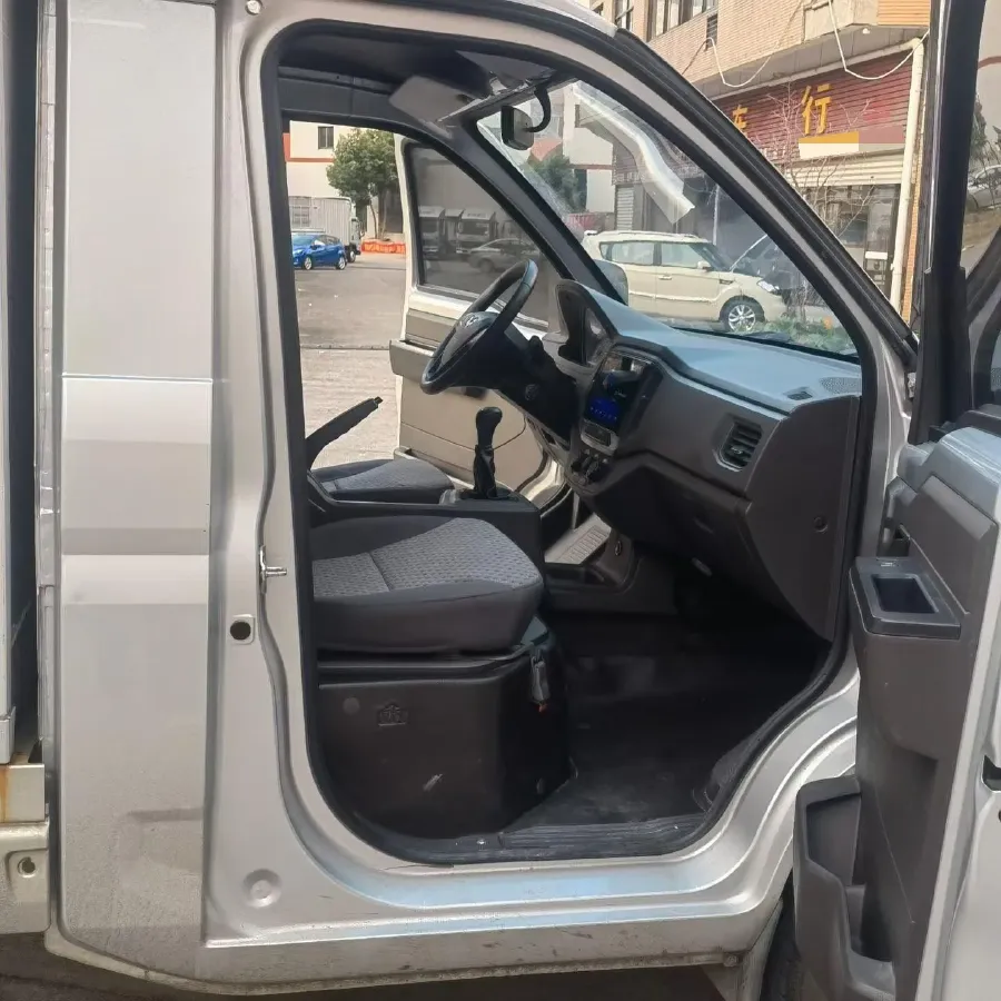 2019 WuLing RongGuang New Truck 1.5L 107HP L4 5MT,autocango,china used car exporter,china ev exporter,chinese used car exporter,chinese used ev exporter