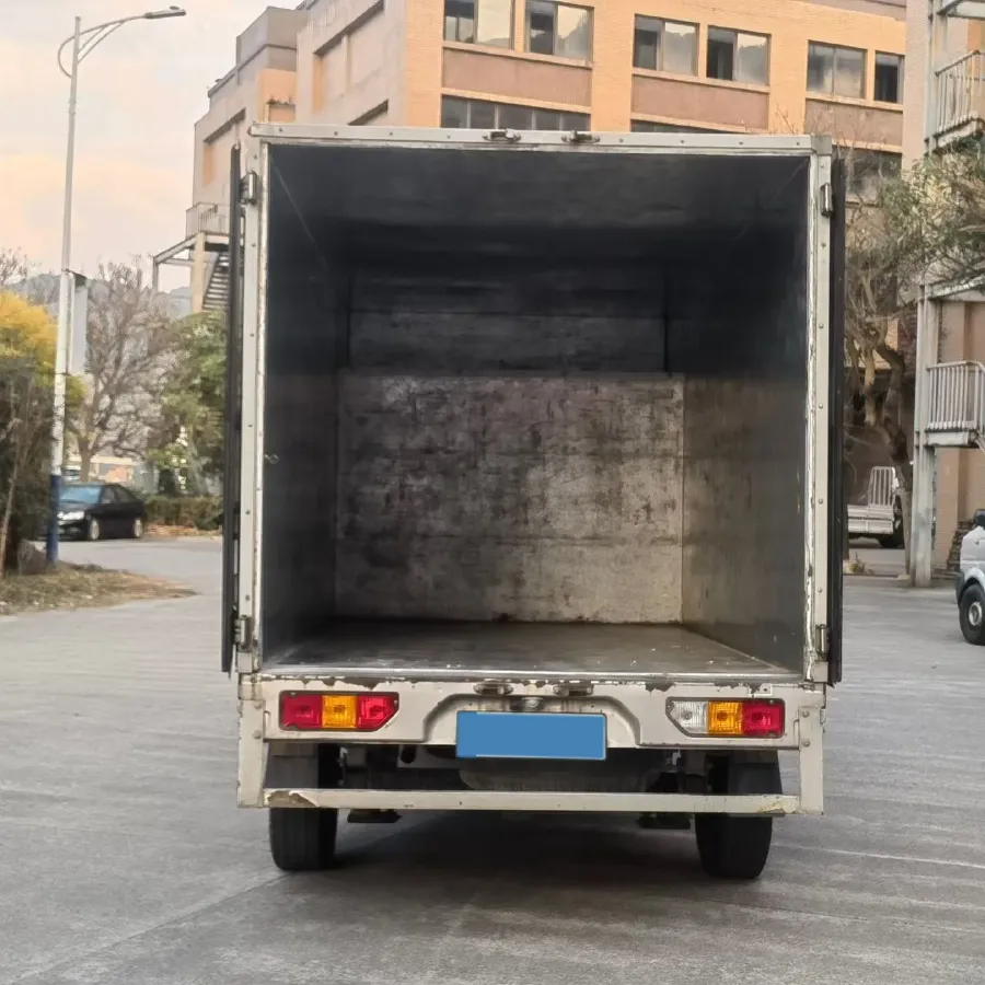 2019 WuLing RongGuang New Truck 1.5L 107HP L4 5MT,autocango,china used car exporter,china ev exporter,chinese used car exporter,chinese used ev exporter