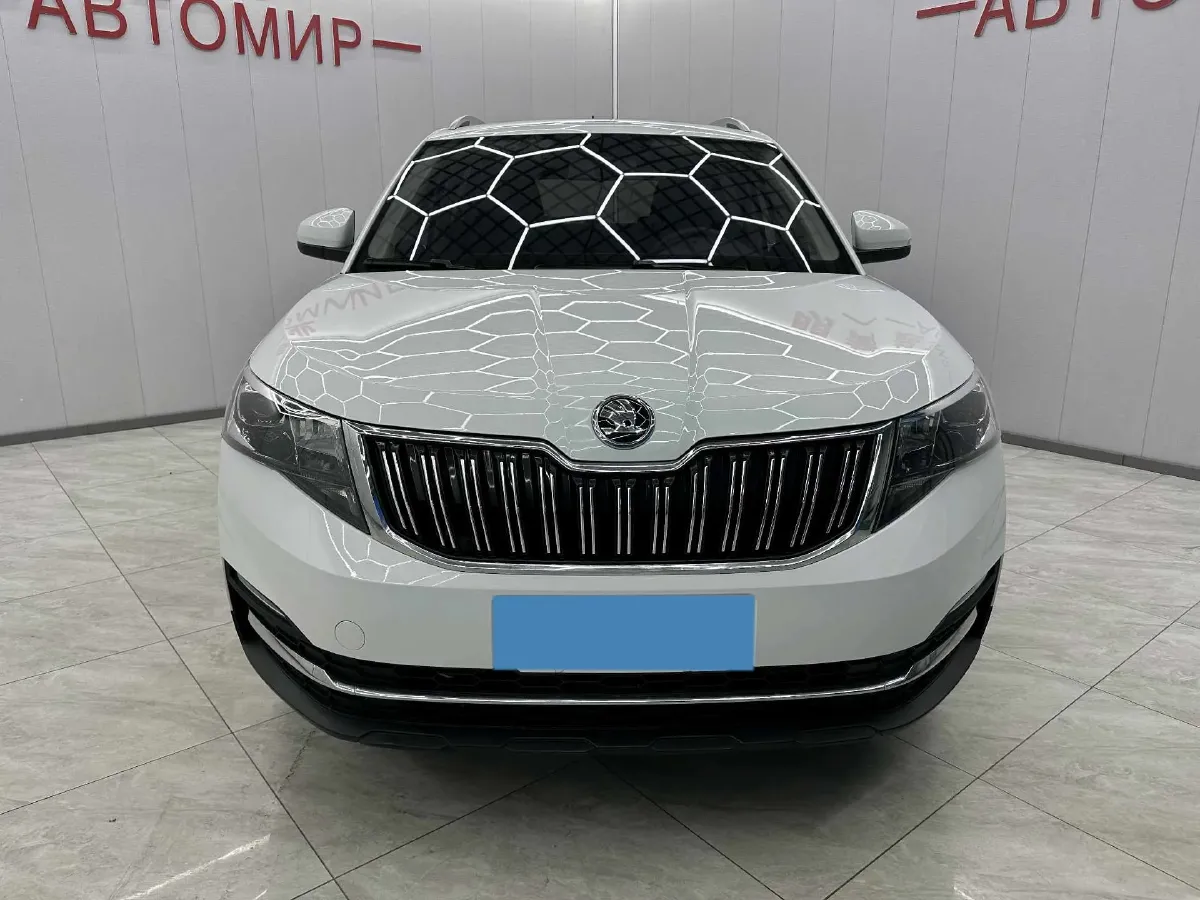 2023 Skoda Kamiq 1.5L 109HP L4 6AT,autocango,china used car exporter,china ev exporter,chinese used car exporter,chinese used ev exporter