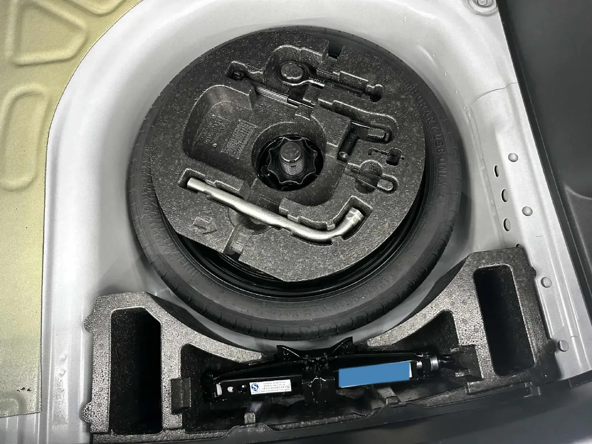 2023 Skoda Kamiq 1.5L 109HP L4 6AT,autocango,china used car exporter,china ev exporter,chinese used car exporter,chinese used ev exporter