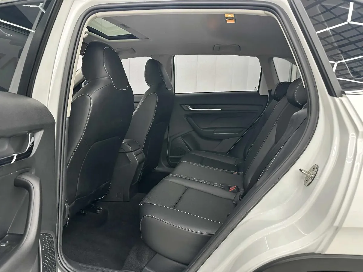 2023 Skoda Kamiq 1.5L 109HP L4 6AT,autocango,china used car exporter,china ev exporter,chinese used car exporter,chinese used ev exporter