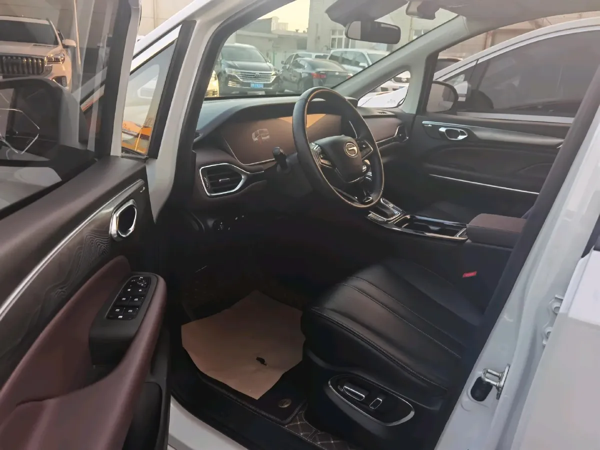 2023 GAC Trumpchi M6 1.5T 177HP L4 7DCT,autocango,china used car exporter,china ev exporter,chinese used car exporter,chinese used ev exporter