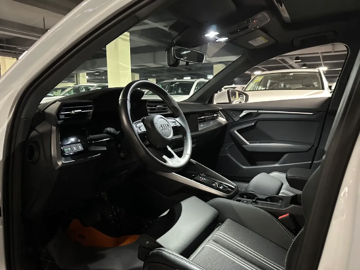 2023 Audi A3 1.4T 150HP L4 7DCT,autocango,china used car exporter,china ev exporter,chinese used car exporter,chinese used ev exporter