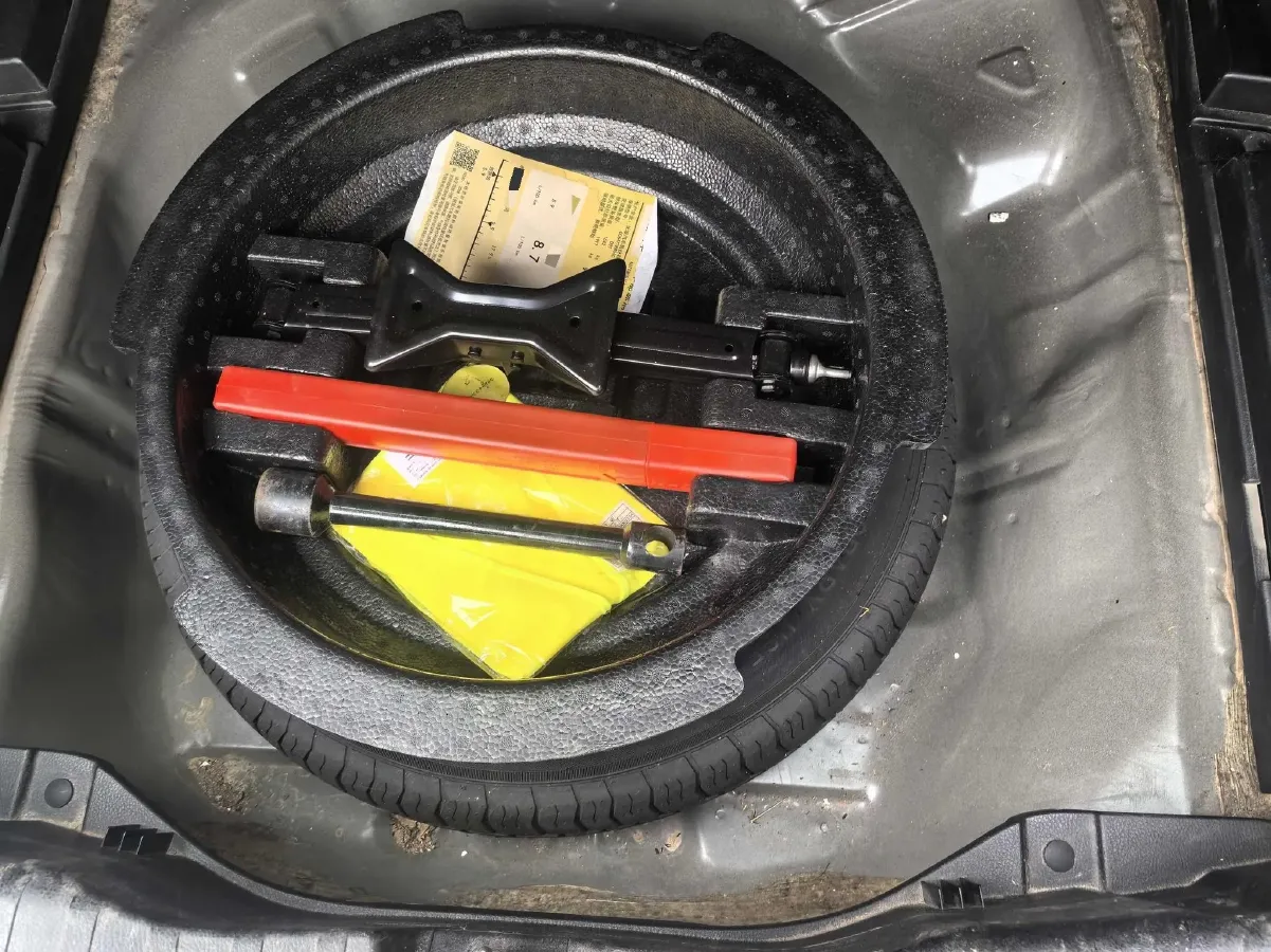 2022 Chery Little Ant BEV 40.6KWH,autocango,china used car exporter,china ev exporter,chinese used car exporter,chinese used ev exporter