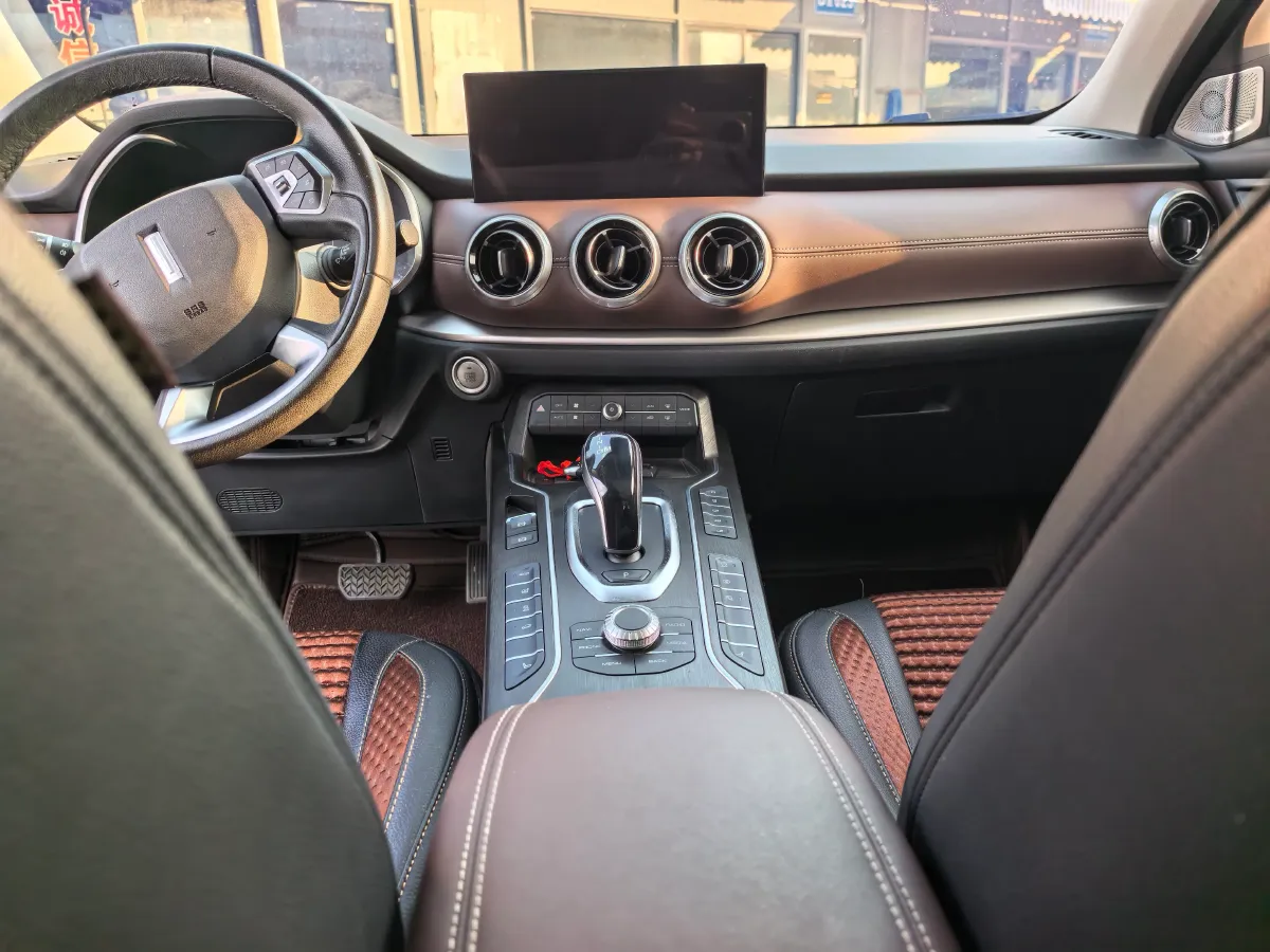 2019 WEY VV6 2.0T 224HP L4 7DCT,autocango,china used car exporter,china ev exporter,chinese used car exporter,chinese used ev exporter