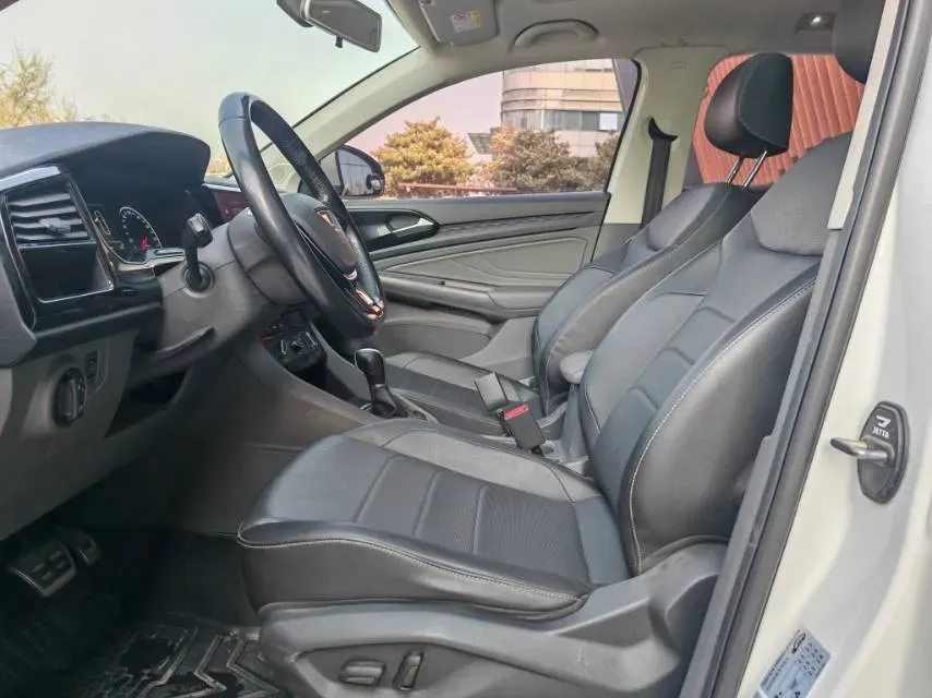 2020 Jetta VS7 1.4T 150HP L4 6AT,autocango,china used car exporter,china ev exporter,chinese used car exporter,chinese used ev exporter