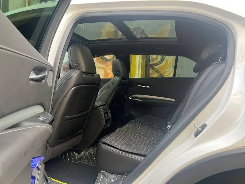 2020 Cadillac XT4 2.0T 241HP L4 9AT,autocango,china used car exporter,china ev exporter,chinese used car exporter,chinese used ev exporter