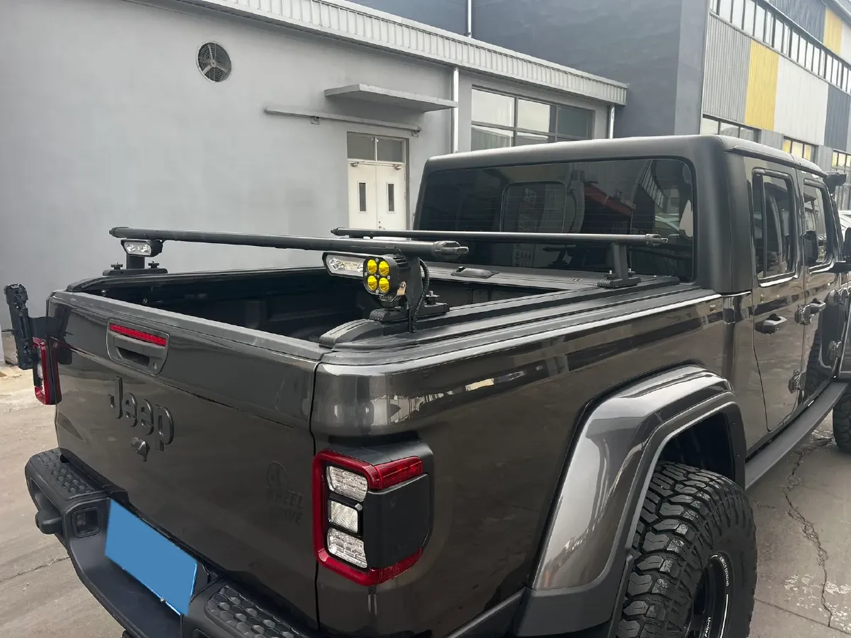 2022 Jeep Gladiator 3.6L 284HP V6 8AT,autocango,china used car exporter,china ev exporter,chinese used car exporter,chinese used ev exporter