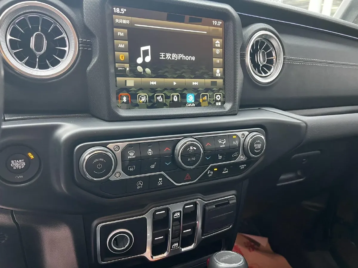 2022 Jeep Gladiator 3.6L 284HP V6 8AT,autocango,china used car exporter,china ev exporter,chinese used car exporter,chinese used ev exporter