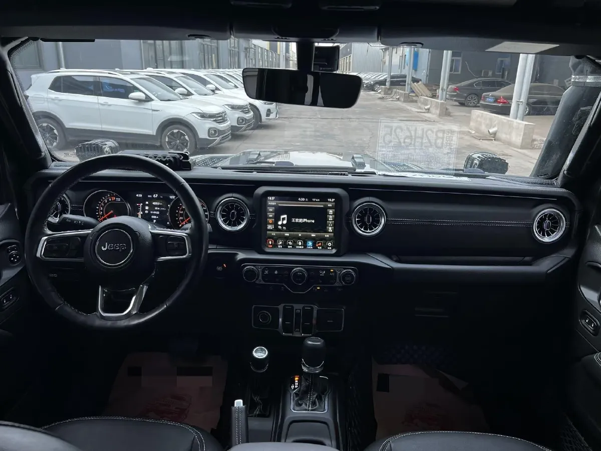 2022 Jeep Gladiator 3.6L 284HP V6 8AT,autocango,china used car exporter,china ev exporter,chinese used car exporter,chinese used ev exporter