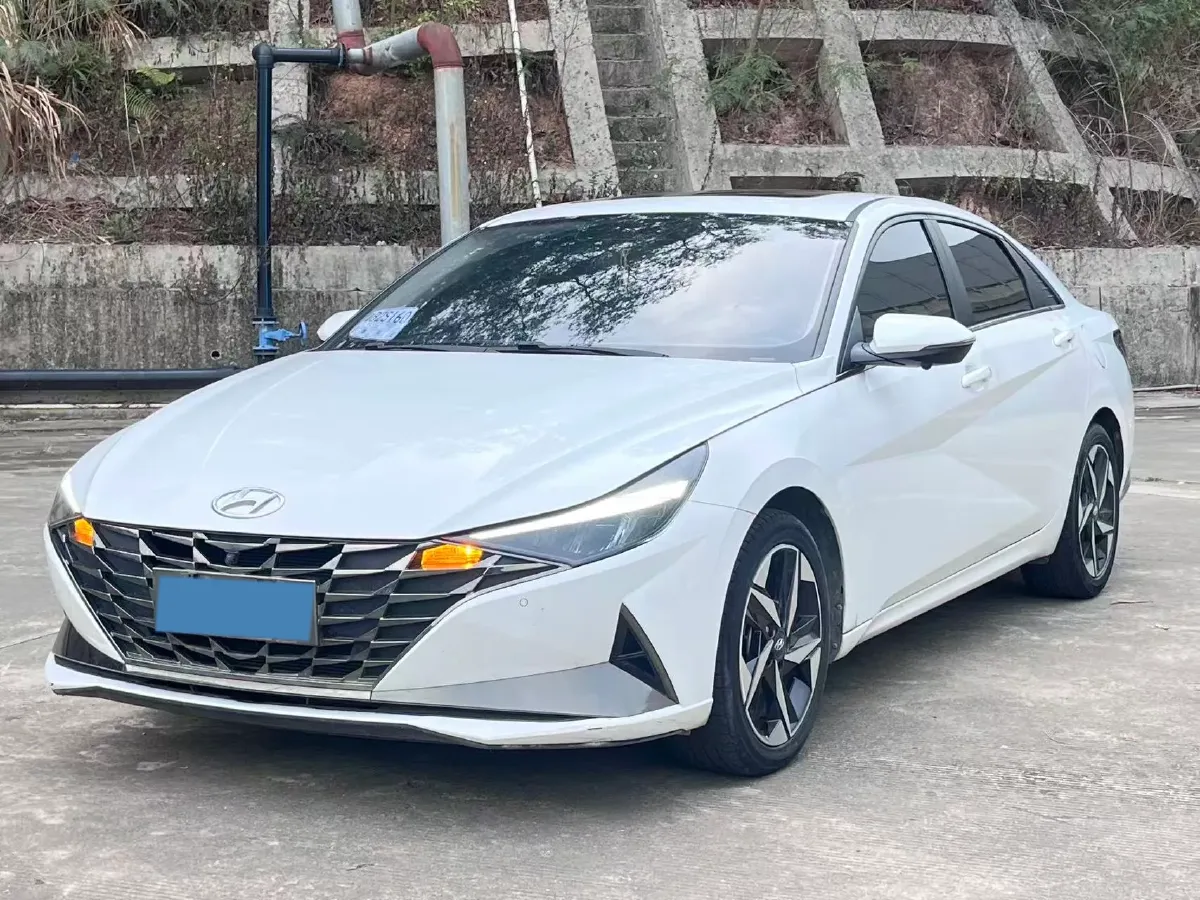 2021 Hyundai Elantra 1.5L 115HP L4 CVT,autocango,china used car exporter,china ev exporter,chinese used car exporter,chinese used ev exporter