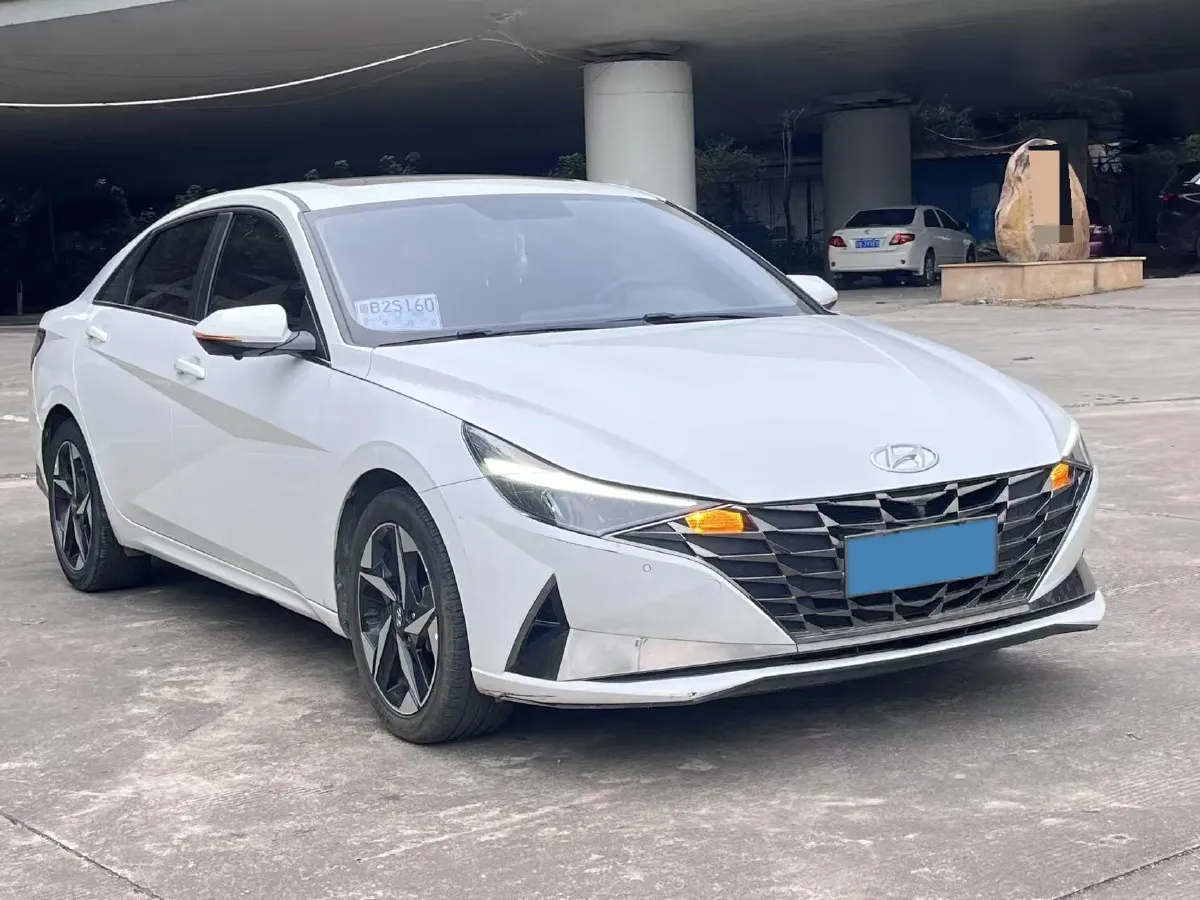 2021 Hyundai Elantra 1.5L 115HP L4 CVT,autocango,china used car exporter,china ev exporter,chinese used car exporter,chinese used ev exporter