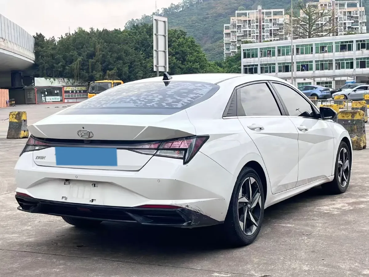 2021 Hyundai Elantra 1.5L 115HP L4 CVT,autocango,china used car exporter,china ev exporter,chinese used car exporter,chinese used ev exporter