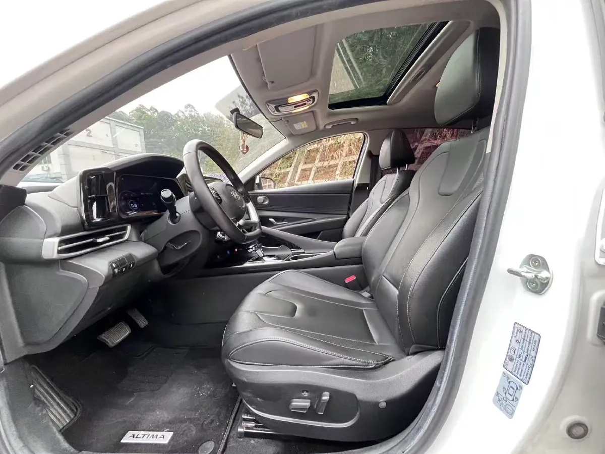 2021 Hyundai Elantra 1.5L 115HP L4 CVT,autocango,china used car exporter,china ev exporter,chinese used car exporter,chinese used ev exporter