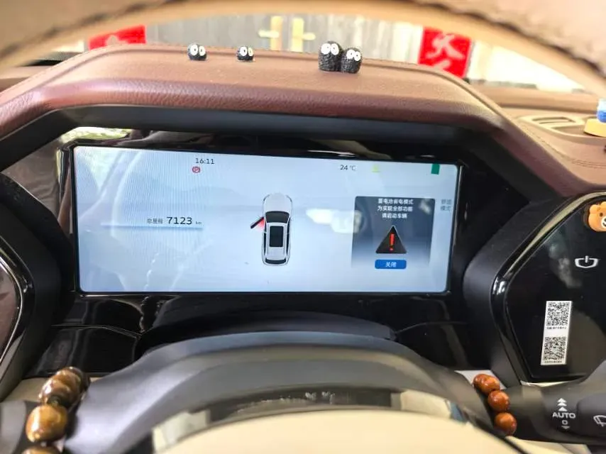 2021 Geely Monjaro 2.0T 218HP L4 7DCT,autocango,china used car exporter,china ev exporter,chinese used car exporter,chinese used ev exporter