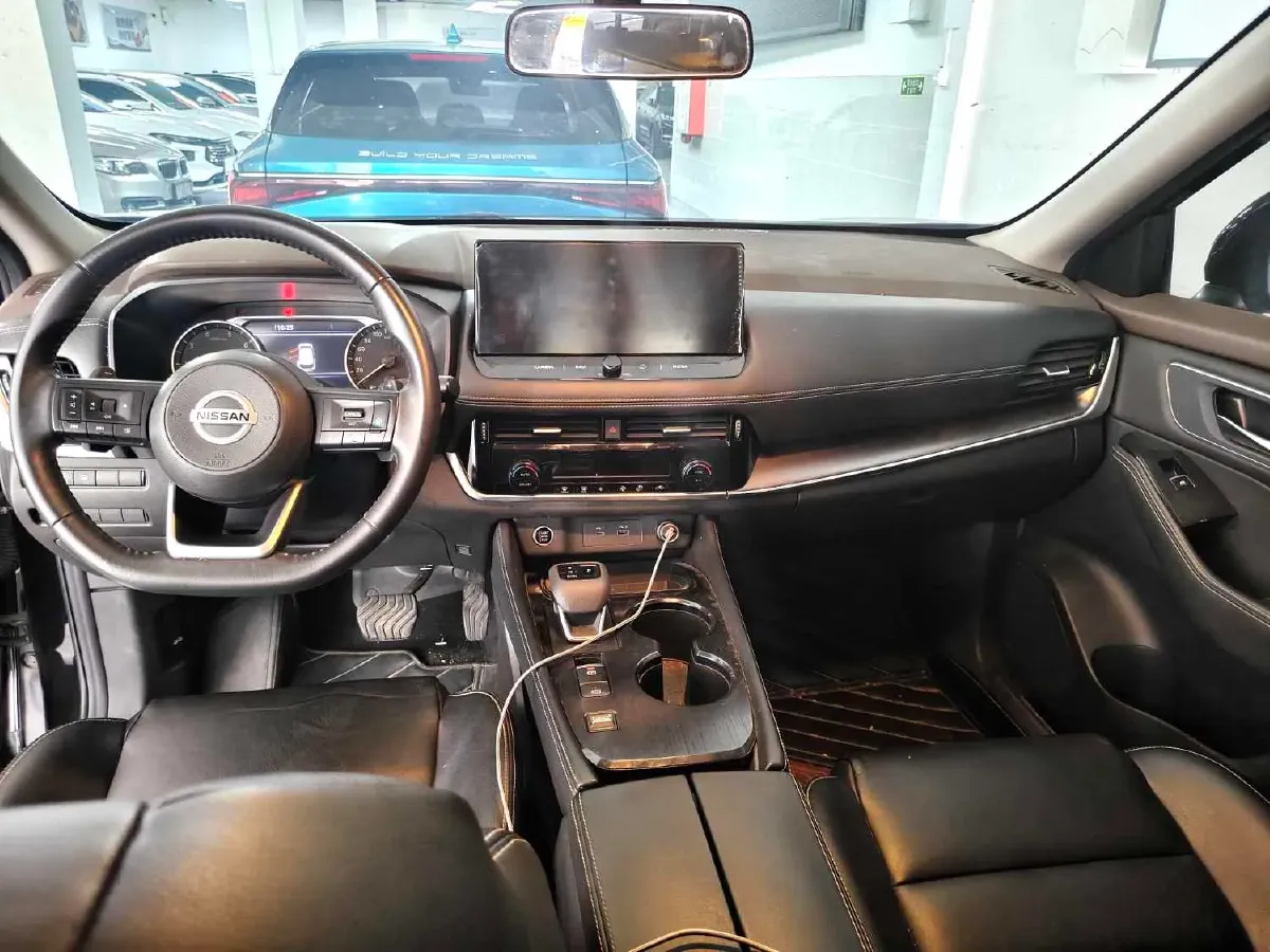 2021 Nissan X-Trail 1.5T 204HP L3 CVT,autocango,china used car exporter,china ev exporter,chinese used car exporter,chinese used ev exporter