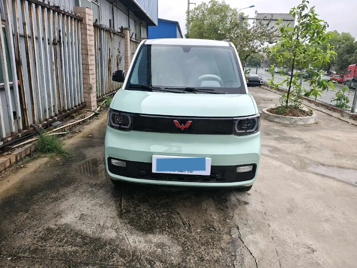 2021 WuLing HongGuang MINI EV BEV 13.9KWH,autocango,china used car exporter,china ev exporter,chinese used car exporter,chinese used ev exporter