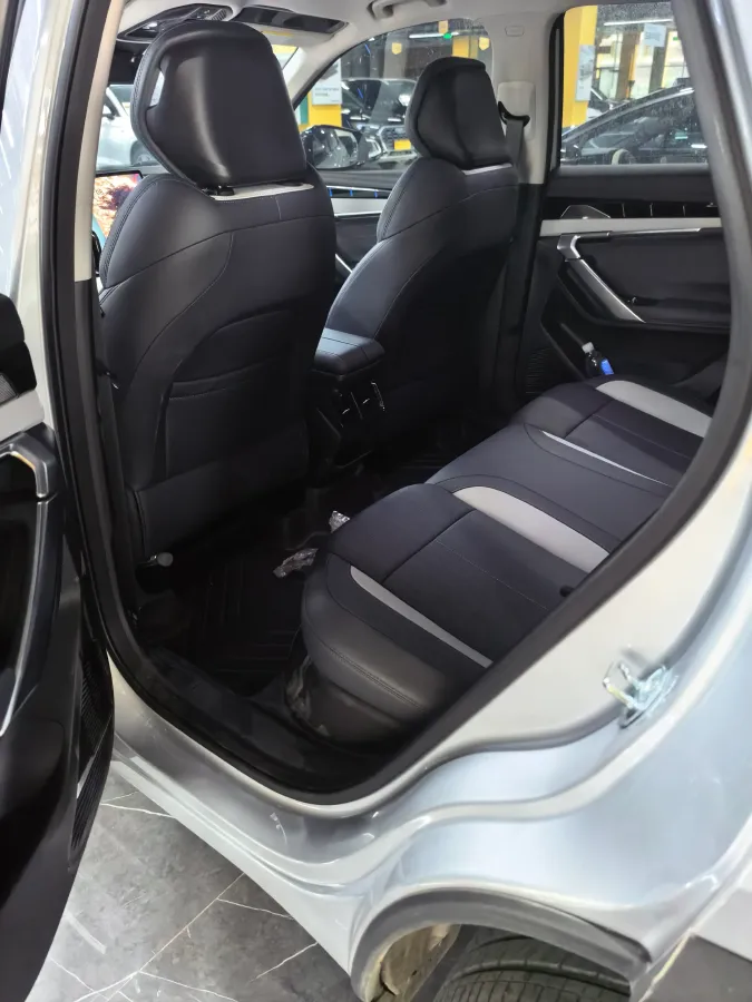 2024 Geely StarRay 1.5T 181HP L4 7DCT,autocango,china used car exporter,china ev exporter,chinese used car exporter,chinese used ev exporter