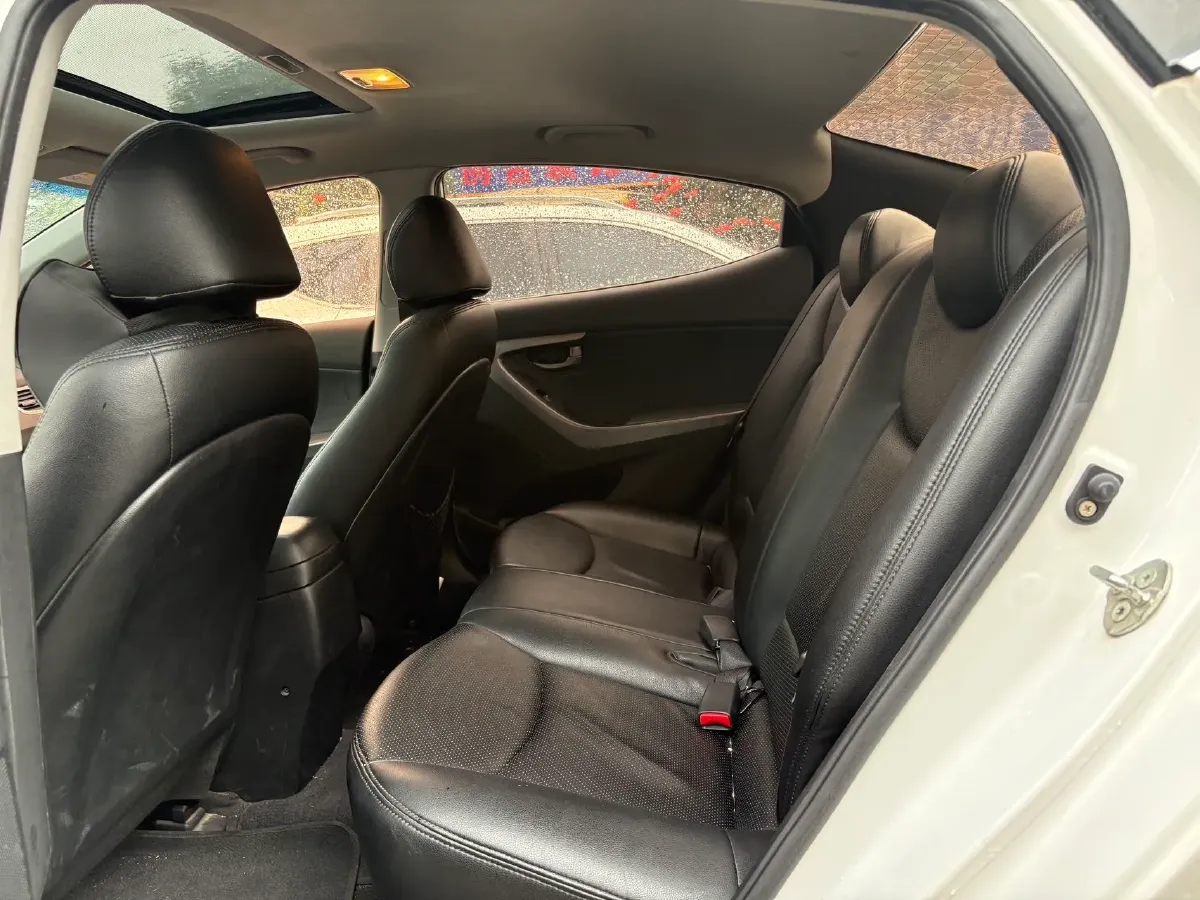 2016 Hyundai Elantra 1.6L 128HP L4 6AT,autocango,china used car exporter,china ev exporter,chinese used car exporter,chinese used ev exporter