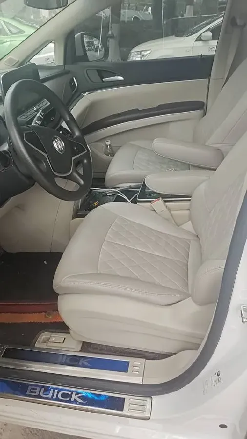 2021 Buick GL8 2.0T 237HP L4 9AT,autocango,china used car exporter,china ev exporter,chinese used car exporter,chinese used ev exporter