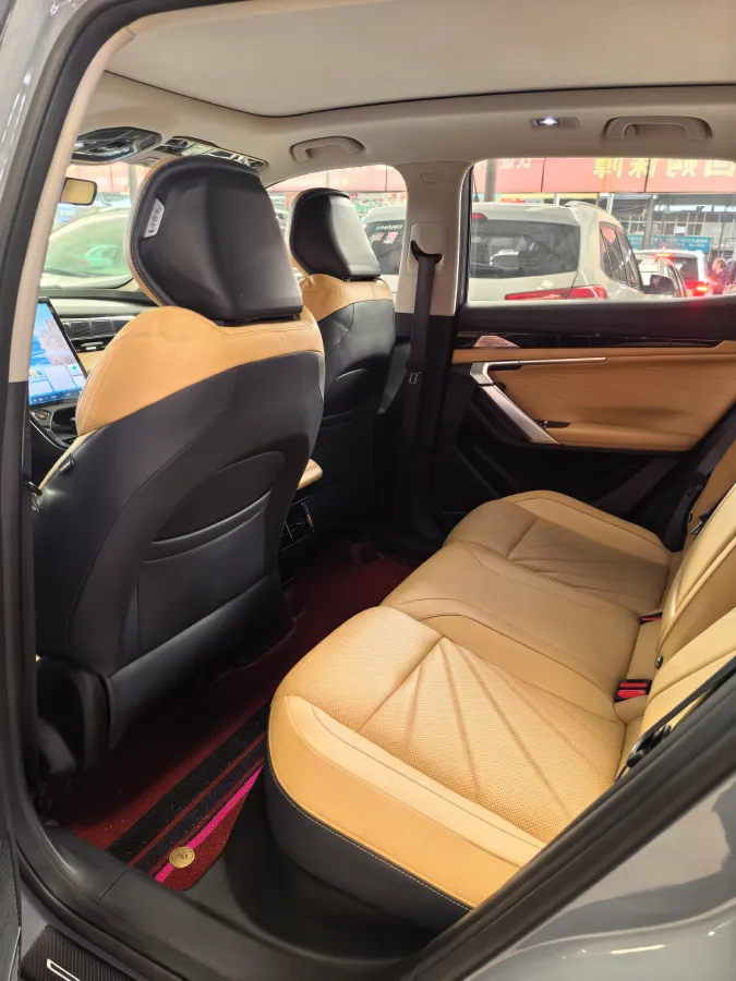 2023 Geely StarRay 2.0T 218HP L4 7DCT,autocango,china used car exporter,china ev exporter,chinese used car exporter,chinese used ev exporter