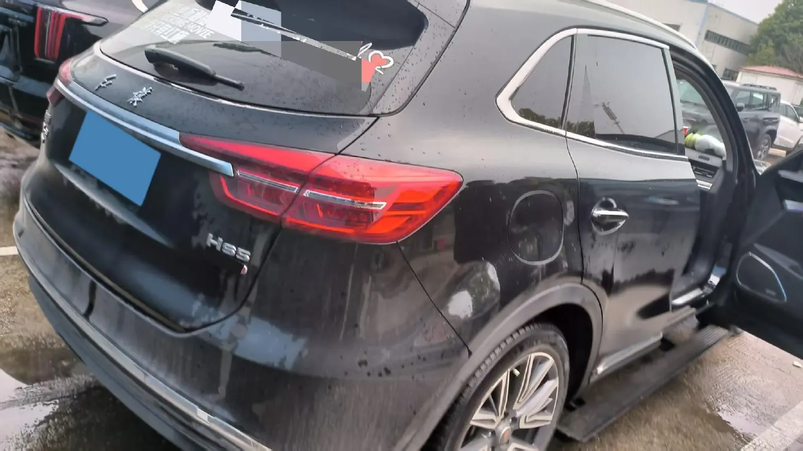 2022 HongQi HS5 2.0T 224HP L4 6AT,autocango,china used car exporter,china ev exporter,chinese used car exporter,chinese used ev exporter