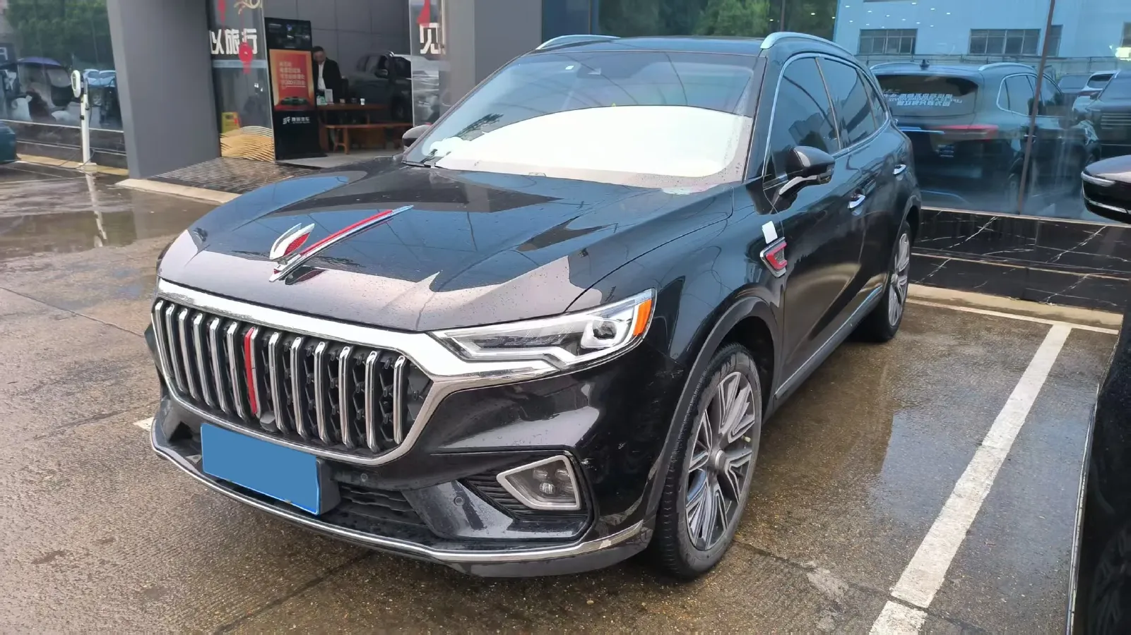 2022 HongQi HS5 2.0T 224HP L4 6AT,autocango,china used car exporter,china ev exporter,chinese used car exporter,chinese used ev exporter