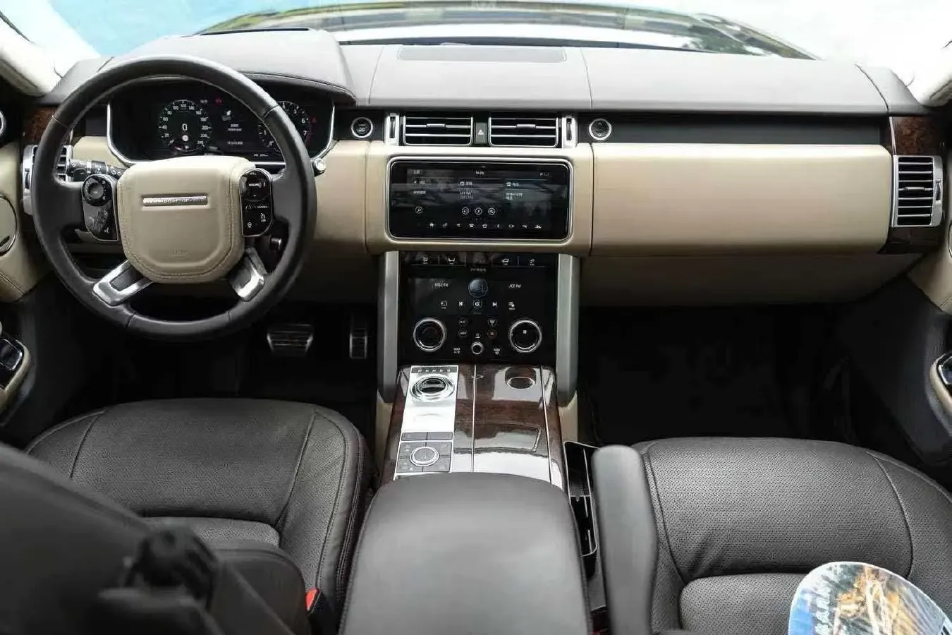 2020 Land Rover Range Rover 3.0T 400HP L6 8AT,autocango,china used car exporter,china ev exporter,chinese used car exporter,chinese used ev exporter