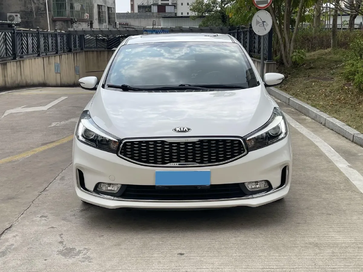 2017 Kia K3 1.6L 128HP L4 6AT,autocango,china used car exporter,china ev exporter,chinese used car exporter,chinese used ev exporter