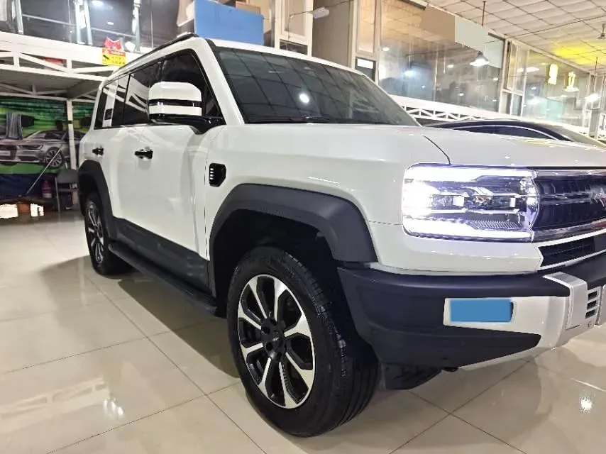 2023 FangChengBao Bao 5 1.5T 194HP L4 E-CVT PHEV 31.8KWH,autocango,china used car exporter,china ev exporter,chinese used car exporter,chinese used ev exporter