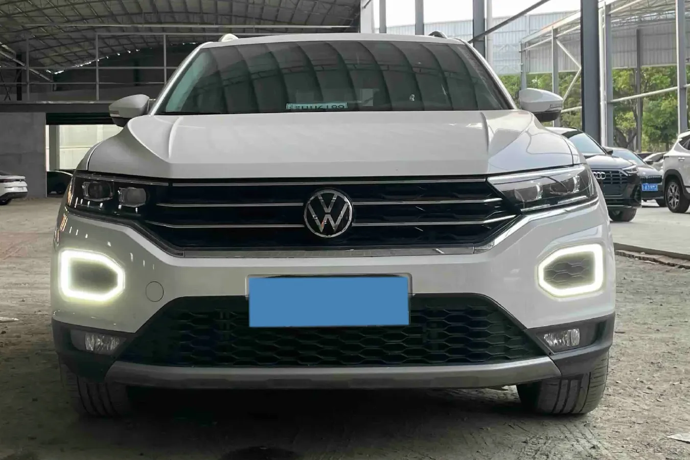 2021 Volkswagen T-Roc 1.4T 150HP L4 7DCT,autocango,china used car exporter,china ev exporter,chinese used car exporter,chinese used ev exporter