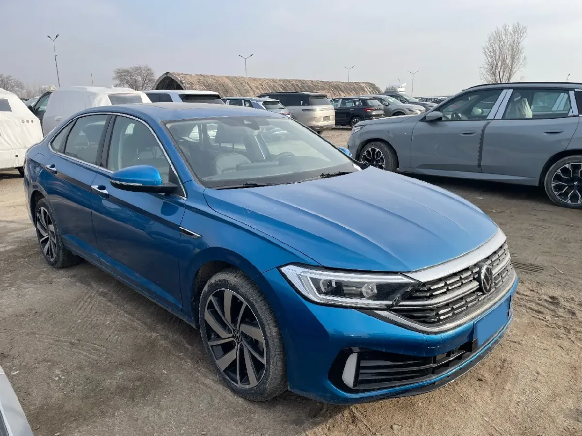 2023 Volkswagen Sagitar 1.5T 160HP L4 7DCT,autocango,china used car exporter,china ev exporter,chinese used car exporter,chinese used ev exporter