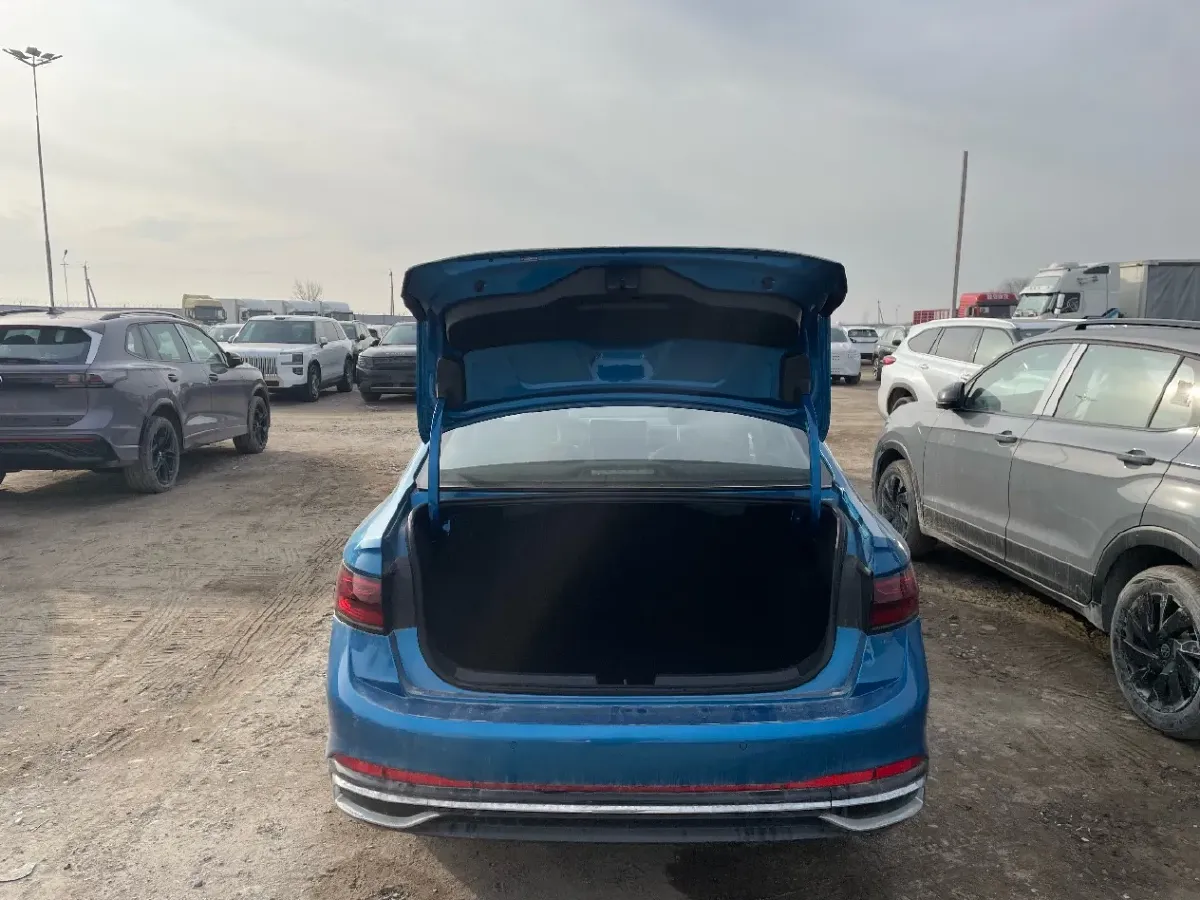 2023 Volkswagen Sagitar 1.5T 160HP L4 7DCT,autocango,china used car exporter,china ev exporter,chinese used car exporter,chinese used ev exporter