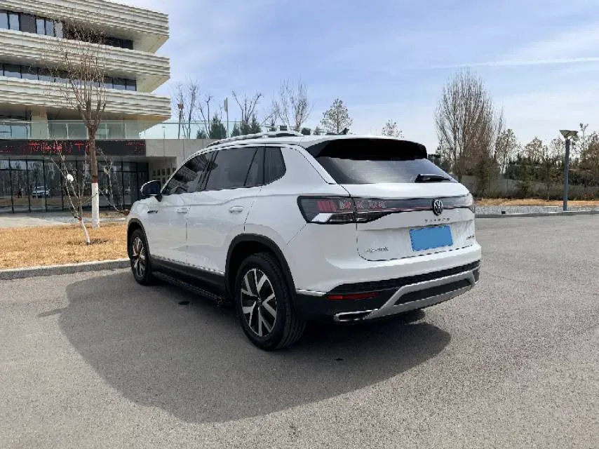2024 Volkswagen Tayron 2.0T 186HP L4 7DCT,autocango,china used car exporter,china ev exporter,chinese used car exporter,chinese used ev exporter
