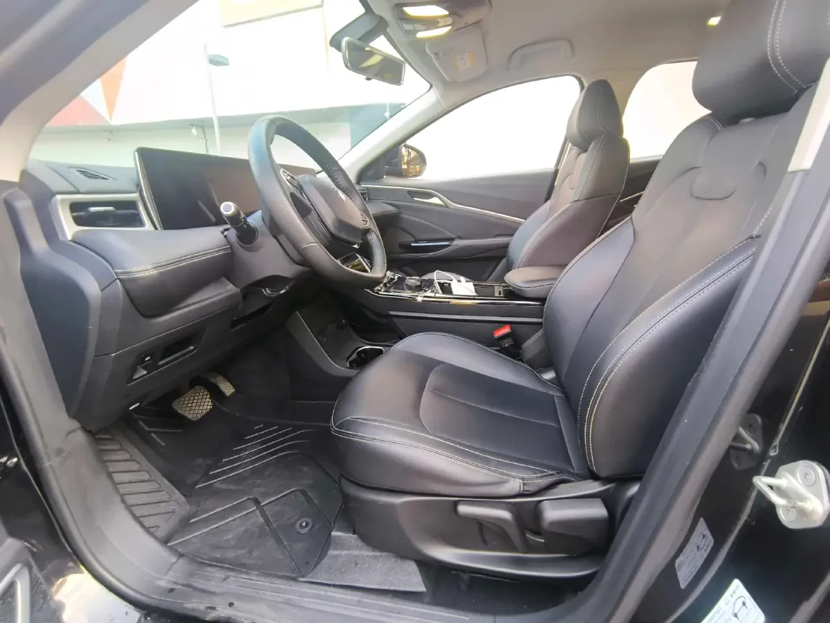 2022 MAXUS T70 2.0T 163HP L4 6AT,autocango,china used car exporter,china ev exporter,chinese used car exporter,chinese used ev exporter