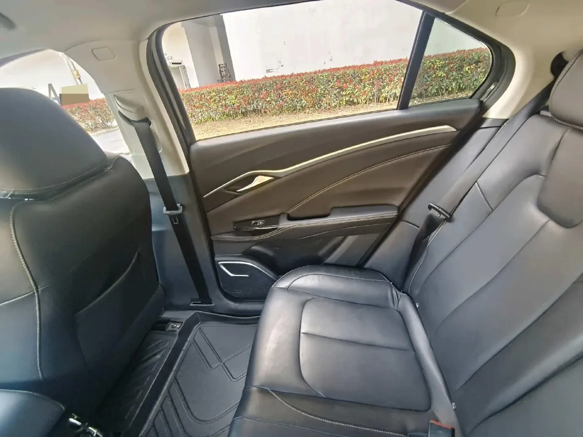 2022 MAXUS T70 2.0T 163HP L4 6AT,autocango,china used car exporter,china ev exporter,chinese used car exporter,chinese used ev exporter