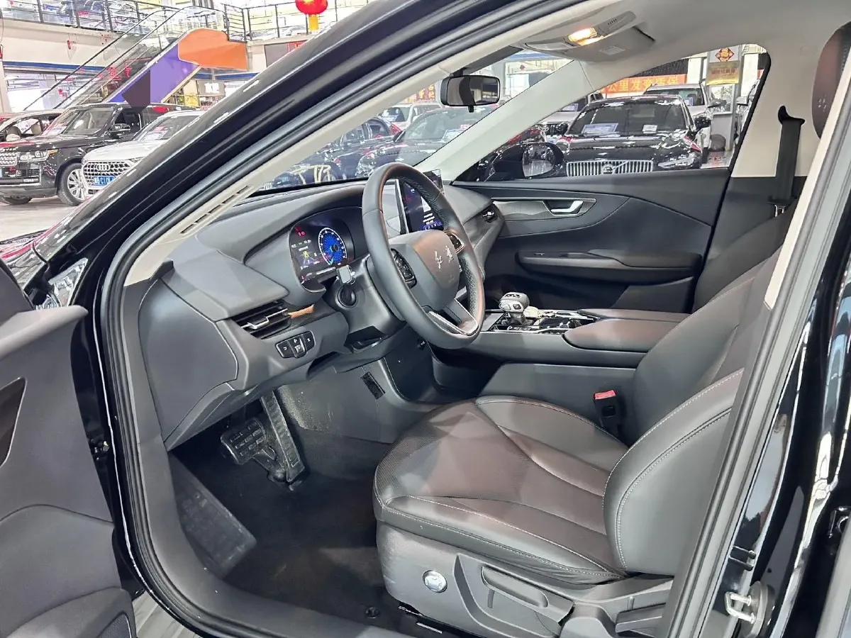 2023 HongQi E-QM5 BEV 54KWH,autocango,china used car exporter,china ev exporter,chinese used car exporter,chinese used ev exporter