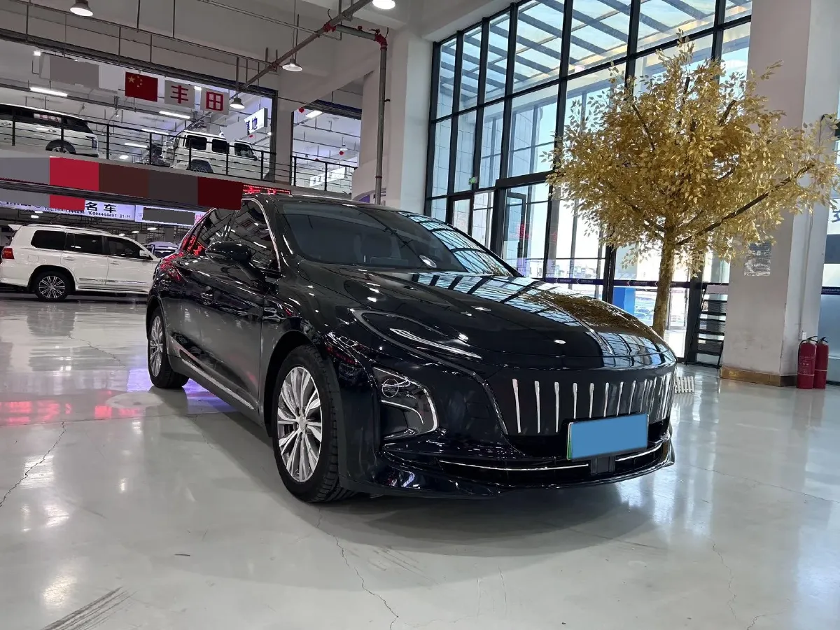 2023 HongQi E-QM5 BEV 54KWH,autocango,china used car exporter,china ev exporter,chinese used car exporter,chinese used ev exporter