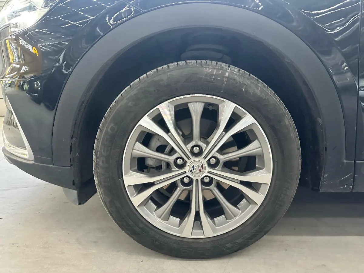 2021 Buick EnvisionPlus 2.0T 237HP L4 9AT,autocango,china used car exporter,china ev exporter,chinese used car exporter,chinese used ev exporter