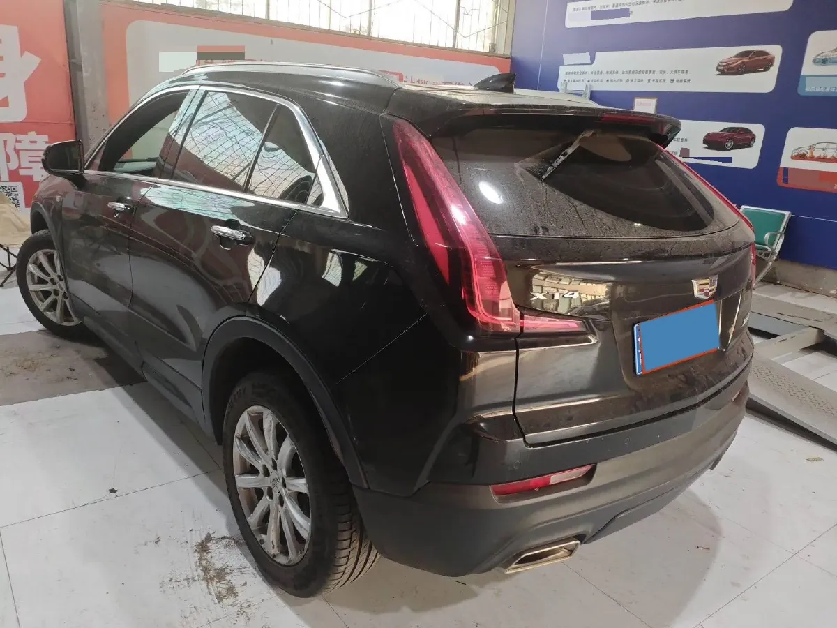 2021 Cadillac XT4 2.0T 237HP L4 9AT,autocango,china used car exporter,china ev exporter,chinese used car exporter,chinese used ev exporter