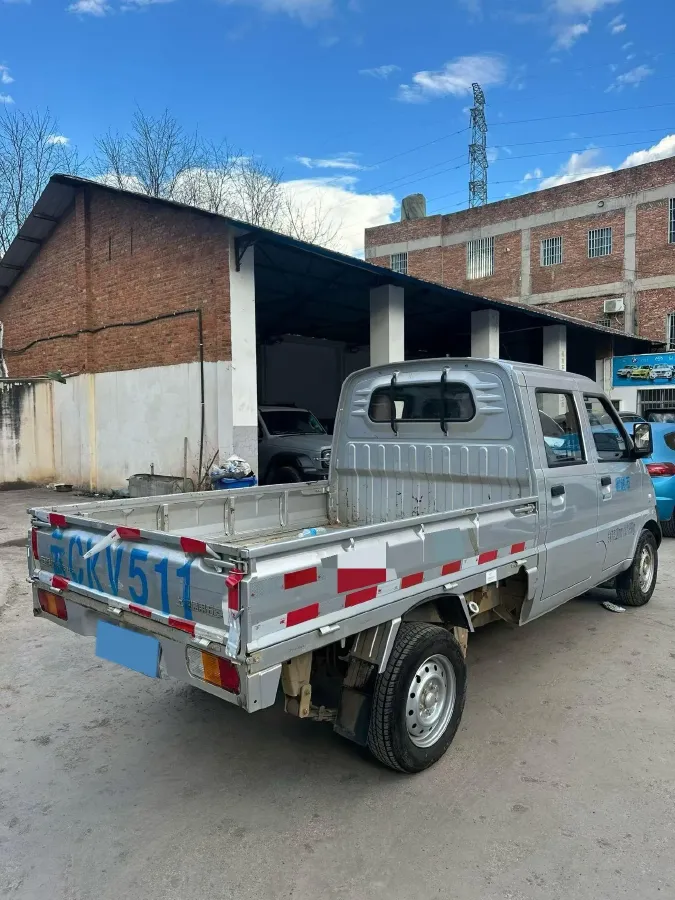 2023 WuLing RongGuang Mini Truck 1.5L 102HP L4 5MT,autocango,china used car exporter,china ev exporter,chinese used car exporter,chinese used ev exporter