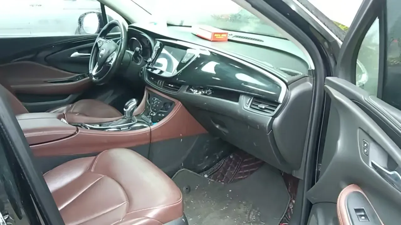 2020 Buick EnvisionPlus 2.0T 260HP L4 9AT,autocango,china used car exporter,china ev exporter,chinese used car exporter,chinese used ev exporter