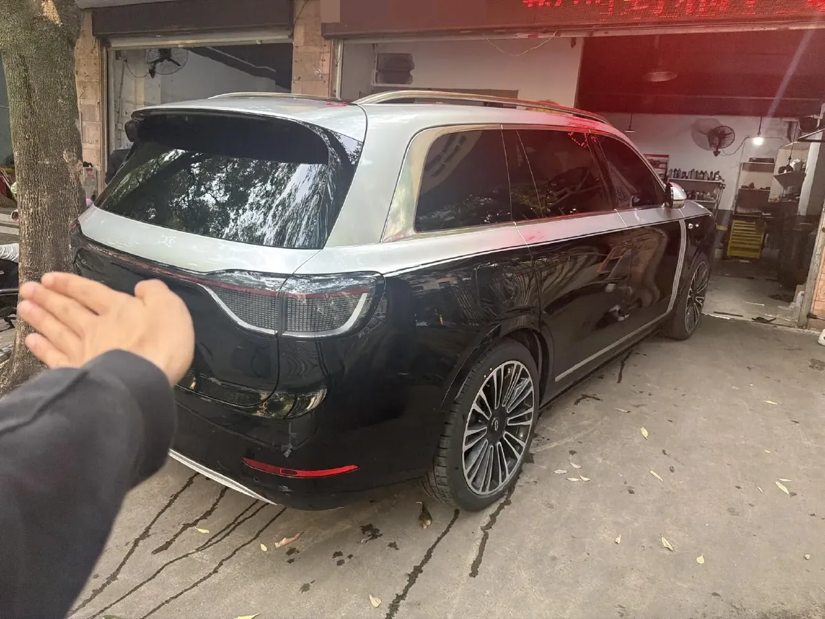 2024 AITO AITO M9 1.5T 152HP L4 REEV 42KWH,autocango,china used car exporter,china ev exporter,chinese used car exporter,chinese used ev exporter