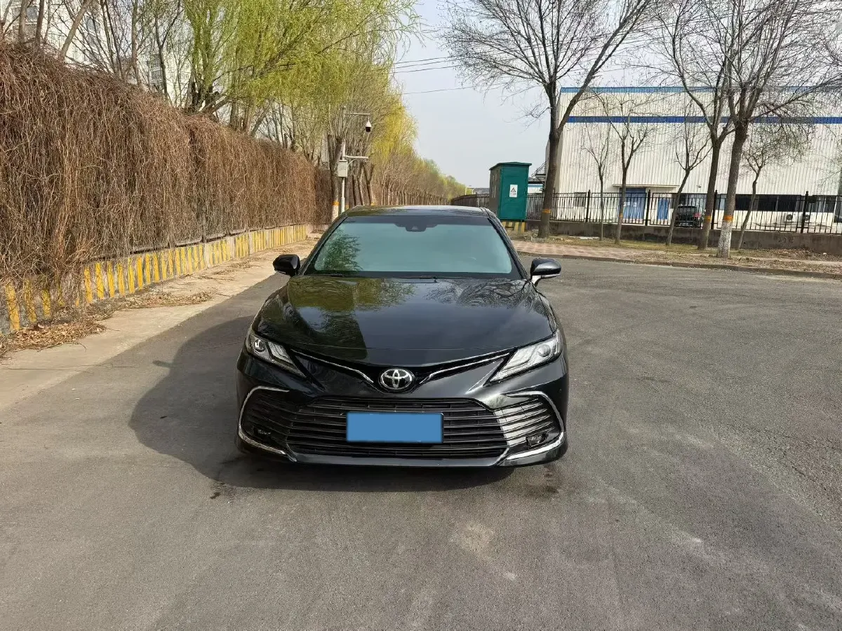 2023 Toyota Camry 2.5L 207HP L4 8AT,autocango,china used car exporter,china ev exporter,chinese used car exporter,chinese used ev exporter