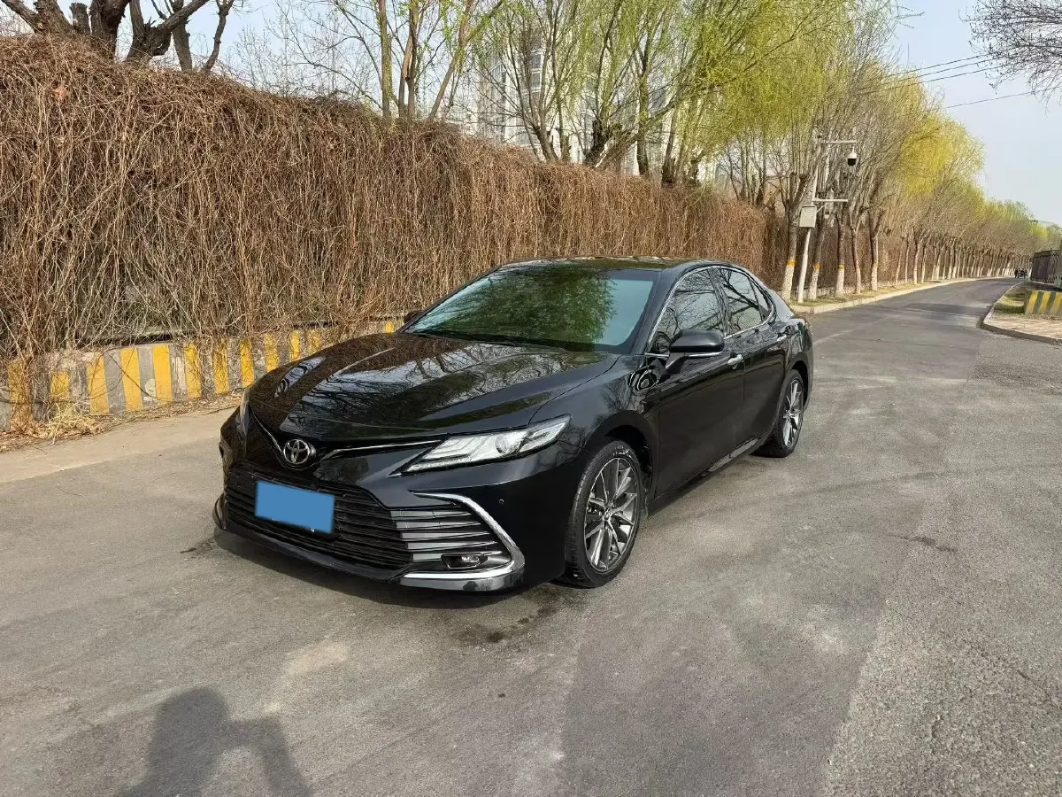 2023 Toyota Camry 2.5L 207HP L4 8AT,autocango,china used car exporter,china ev exporter,chinese used car exporter,chinese used ev exporter